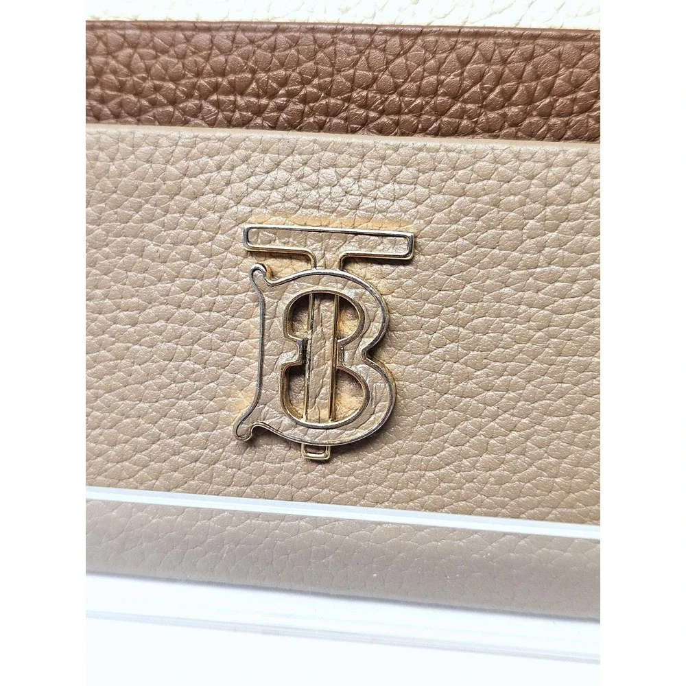 Burberry‎ TB Logo Card Holder 🤎 Tan Beige Colorblock